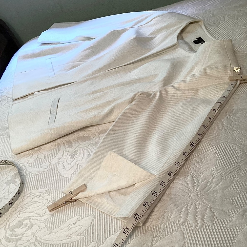 East 5th Women’s Jacket Size Large White Cotton Cropped Fully Lined - Picture 14 of 14